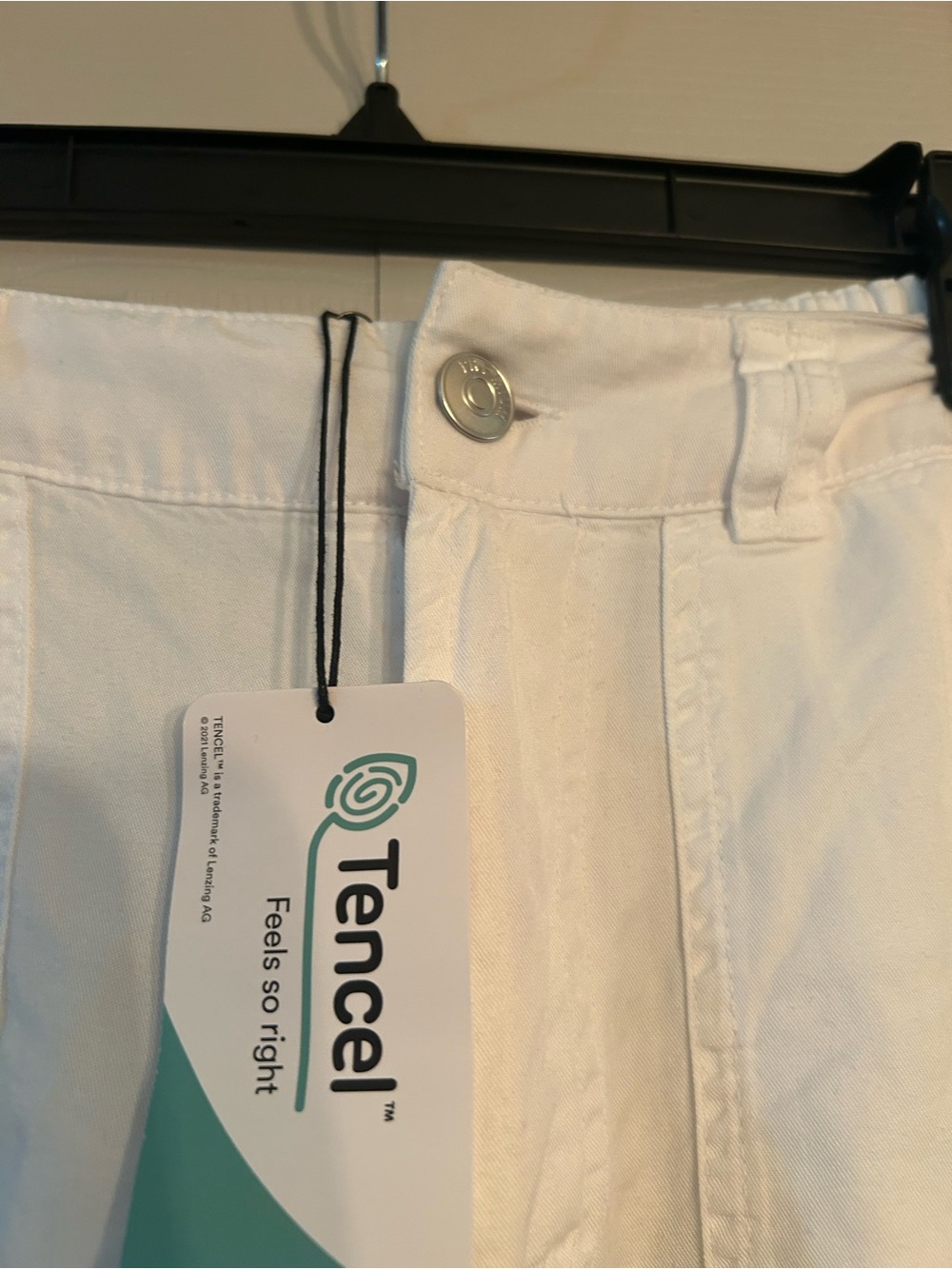 Love Tree White Wide-Leg Cargo Pants - Picture 4 of 5